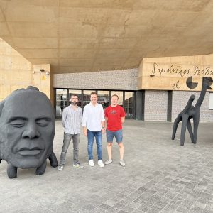 as esculturas del Monstob, el festival de arte contemporáneo en la calle, ya se pueden visitar en el paseo del Miradero