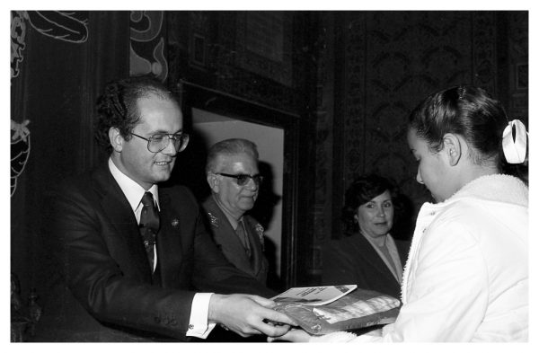 5-08 - Celebración del Día de la Constitución en el Ayuntamiento_1982-12-06