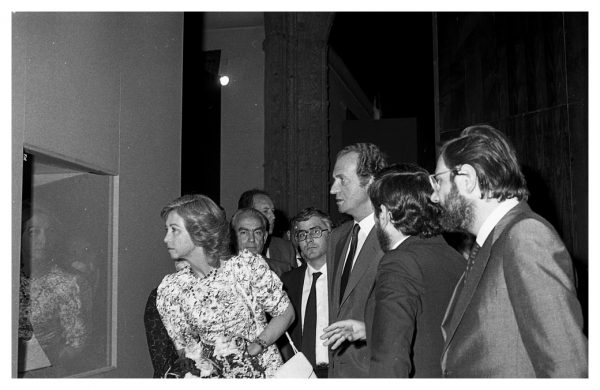 5-11 - Inauguración de la exposición VII Centenario de la muerte de Alfonso X por los Reyes de España_1984-06-12