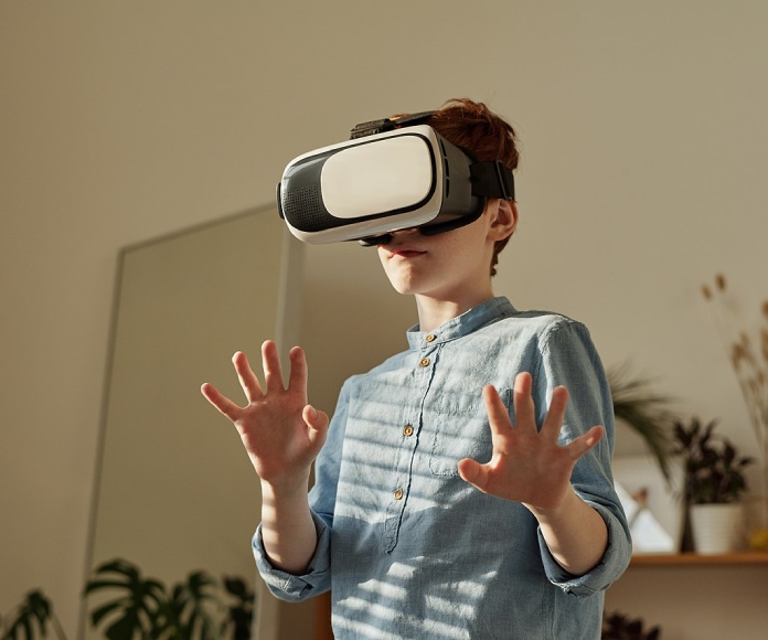 https://www.toledo.es/wp-content/uploads/2022/11/algunos-videojuegos-clasicos-seran-lanzados-en-formato-realidad-virtual.jpg. VAMOS A MONTAR UN CIRCO. Videojuegos retro y Realidad Virtual