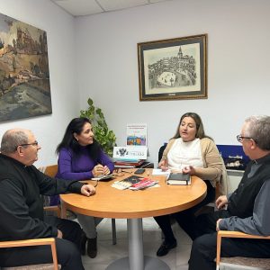 eunión con el deán de la Catedral en el marco de la colaboración conjunta que mantienen ambas instituciones