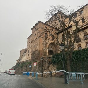 l Ayuntamiento de Toledo intervendrá de forma urgente en el derrumbe registrado en la calle Real del Arrabal esta madrugada