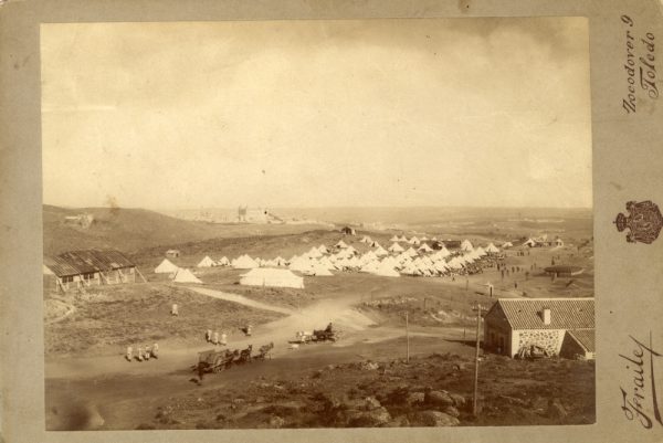 03_Hacia 1896-1900 - Campamento de Los Alijares - Foto de Pedro Lucas Fraile