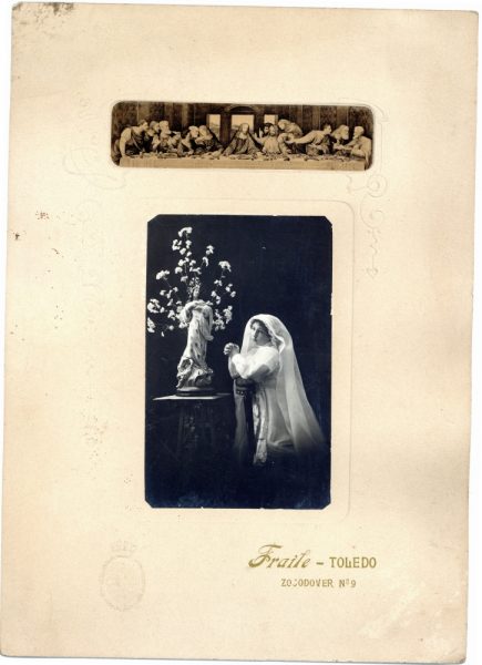 1-28_1915 - Retrato de una niña de Primera Comunión - Foto de Daniel Lucas Garijo