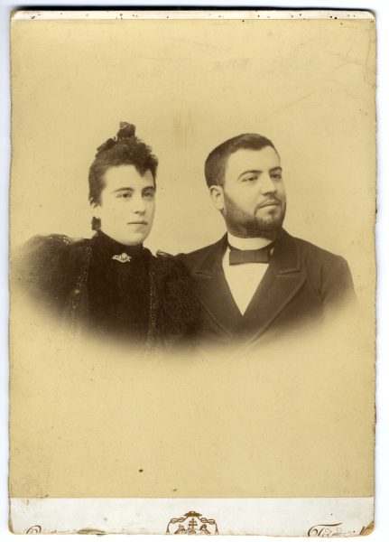 2-01_Hacia 1892-1893 - Retrato de una pareja - Foto Pedro Lucas Fraile