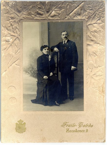2-17_1913 - Retrato de una pareja de recién casados - Foto de Pedro Lucas Fraile