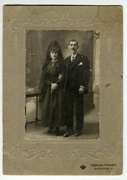 2-20_Hacia 1917 - Retrato de una pareja - Foto de Daniel Lucas Garijo