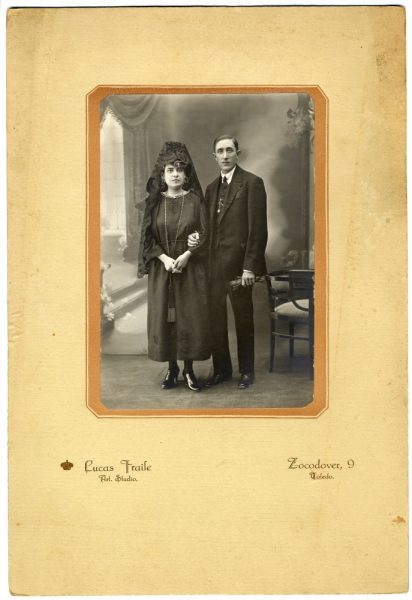 2-21_Hacia 1920-1925 - Retrato de una pareja - Foto de Daniel Lucas Garijo