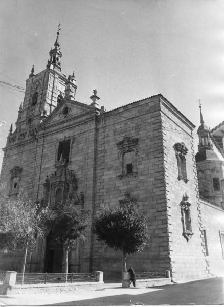 32 - 1988-07-19_Orgaz_Iglesia de Santo Tomás Apóstol_Foto Carvajal