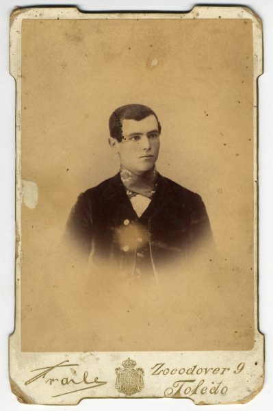 4-06_Hacia 1896-1899 - Retrato de un joven - Foto de Pedro Lucas Fraile