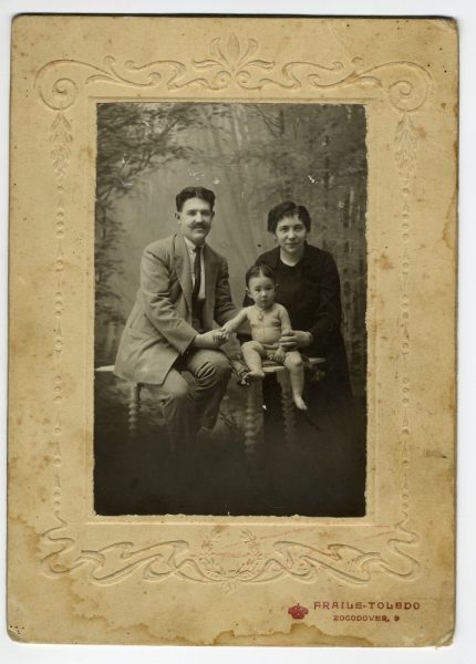 5-09_Hacia 1917 - Retrato de familia - Foto de Daniel Lucas Garijo