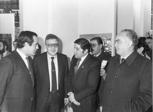 52 - 1984-02-02_Inauguración del pabellón de Castilla - La Mancha en FITUR_Foto Carvajal