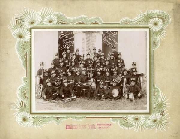 6-14_1908 - Banda de músicos militares - Foto de Emiliano Lucas Fraile