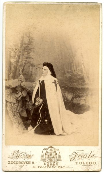 8-01_1893 - Retrato de una monja Comendadora de Santiago - Foto Pedro Lucas Fraile