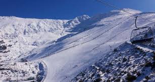 https://www.toledo.es/wp-content/uploads/2023/02/la-pinilla.jpg. Jornada de esquí en La Pinilla