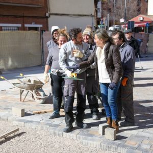 l Ayuntamiento mejora la accesibilidad de la calle Esparteros, que recuperará el aparcamiento y la circulación tras las obras