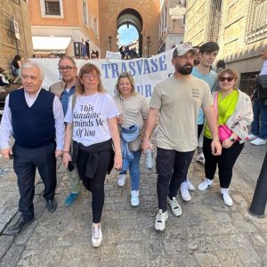 l Gobierno local participa en la manifestación que reclama la recuperación del Tajo e insiste en pedir el fin del trasvase