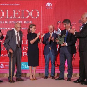 a alcaldesa destaca la tradición taurina de la ciudad como elemento dinamizador de la cultura, la economía y la sociedad
