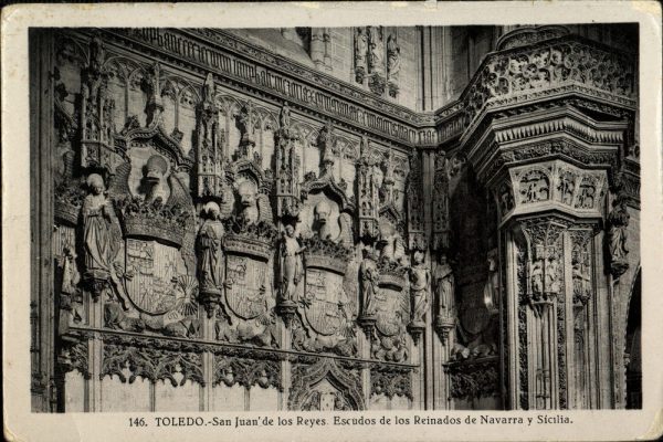 05 - Toledo - San Juan de los Reyes. Escudos de los Reinados de Navarra y Sicilia