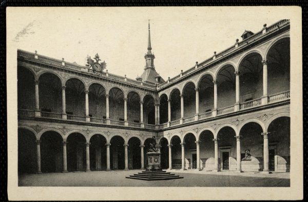 057_Toledo - Patio del Alcázar = Tolède - Cour de l'Alcazar