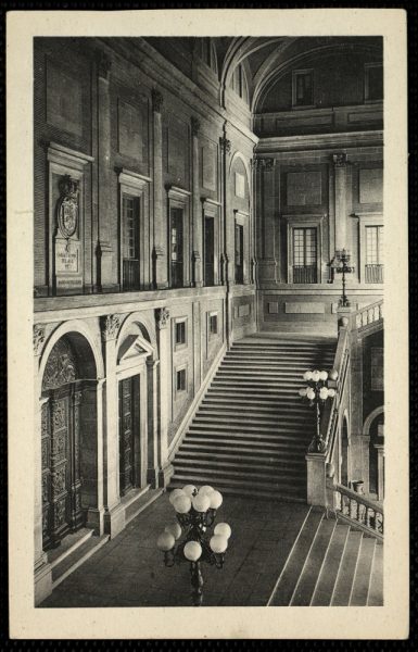 08 - Toledo - Escalera del Alcázar