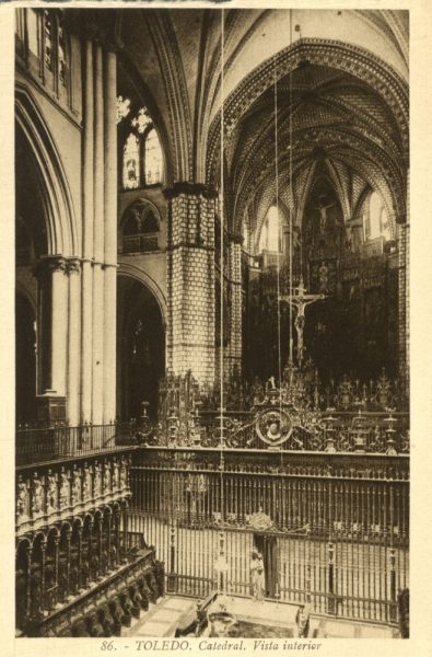 17 - Toledo - Catedral. Vista interior