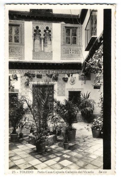 52 - Toledo - Patio Casa Cejuela Callejón del Vicario
