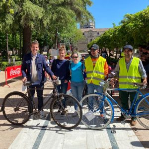 elebrada, con apoyo municipal, la segunda edición de la Ruta Bici Clásica a favor de APAT