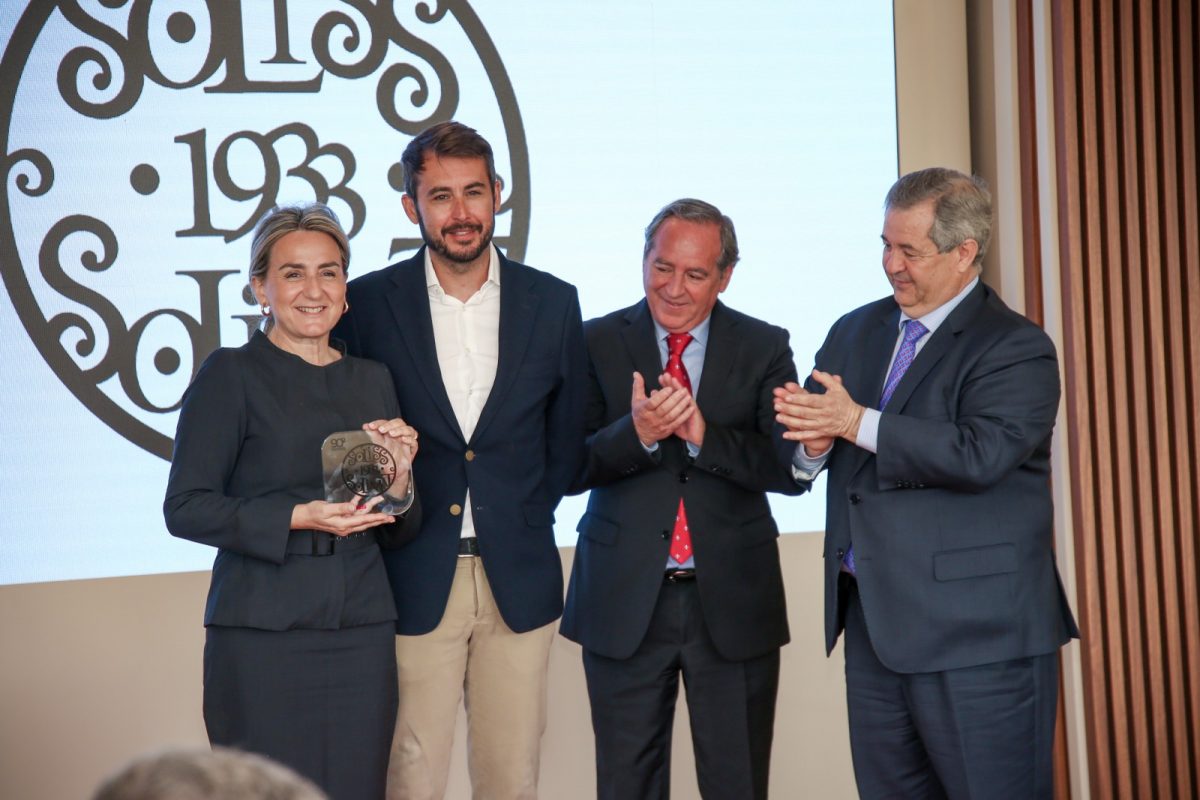 https://www.toledo.es/wp-content/uploads/2023/04/soliss_7-1200x800.jpg. La alcaldesa destaca el compromiso de Soliss y Solimat con la sociedad toledana en el 90 aniversario de su fundación