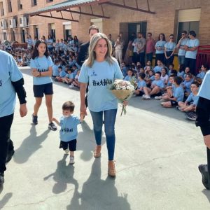 a alcaldesa se suma a las iniciativas solidarias del colegio Santiago el Mayor y presenta la XVIII Marcha Solidaria del centro