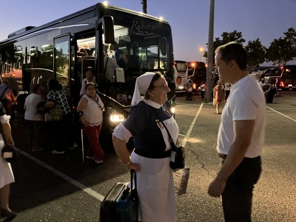 Velázquez acompaña en la salida a medio millar de toledanos que participa en la peregrinación de la Hospitalidad Nuestra Señora de Lourdes 1