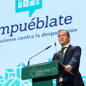 Carlos Velázquez apela a la unión de todos para evitar la despoblación en los cascos históricos