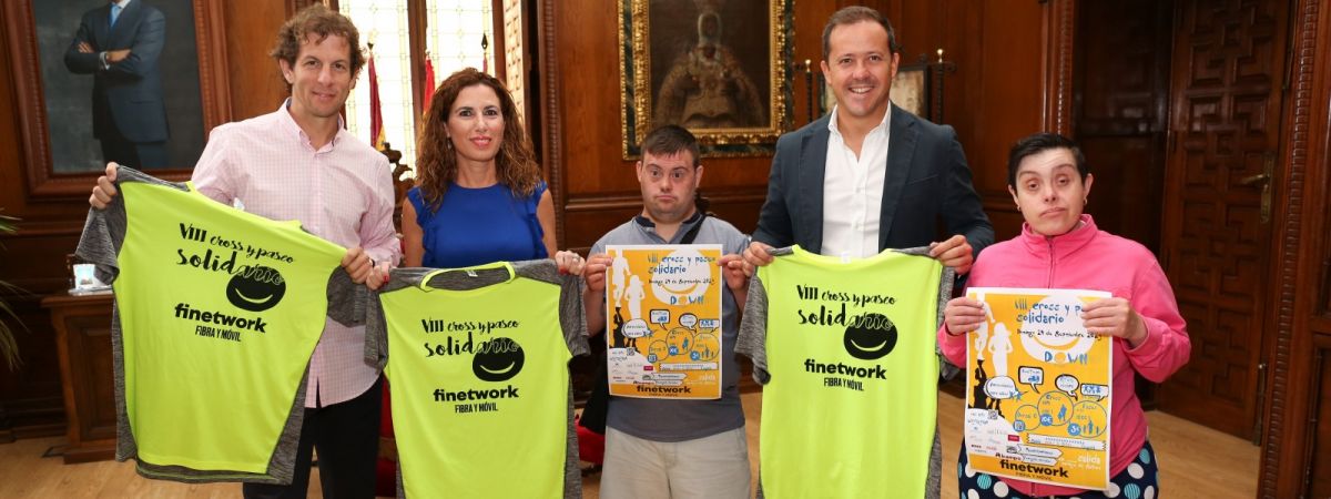El alcalde anima a los toledanos a…