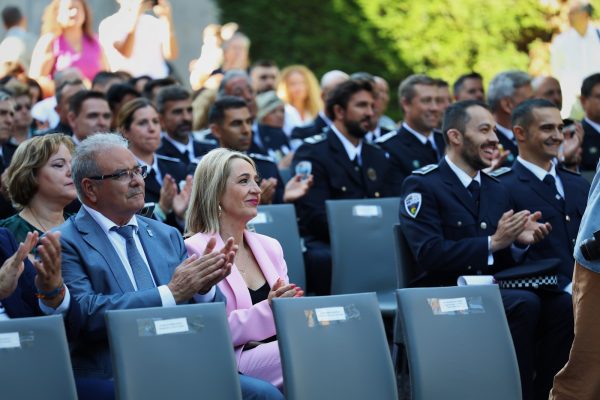 Inés Cañizares en la entrega de Diplomas del XXXV Curso Selectivo de Formación Inicial Policía Local 3.29-09-23