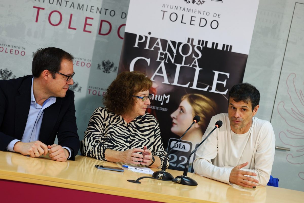 https://www.toledo.es/wp-content/uploads/2023/11/ana-perez-y-daniel-morcillo-pianos-en-la-calle-4-1200x800.jpeg. Toledo celebra Santa Cecilia con la iniciativa “Pianos en la calle” que unirá música y patrimonio