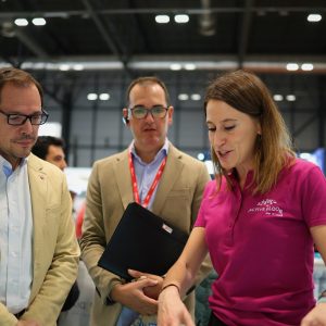 aniel Morcillo conoce las últimas tecnologías en materia educativa para aplicar en colegios e institutos de Toledo