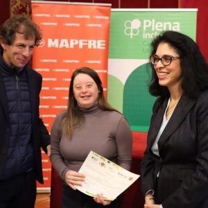 l Ayuntamiento de Toledo entrega los diplomas a los tres alumnos del programa “Juntos Somos Capaces” que han finalizado sus prácticas 