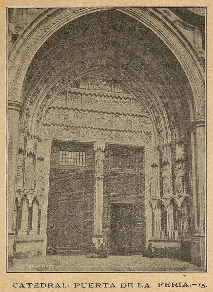 08 - Puerta del Reloj de la Catedral