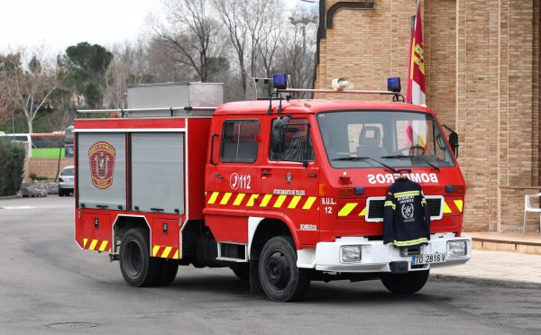 Donación camión Bomberos Unidos Sin Fronteras 1.08-02-24