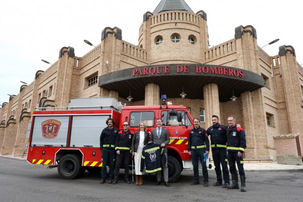 Donación camión Bomberos Unidos Sin Fronteras 7.08-02-24