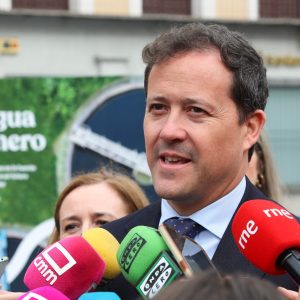 l alcalde ofrece a la Policía Local buscar alternativas que estén dentro del marco legal para dar respuesta a sus demandas