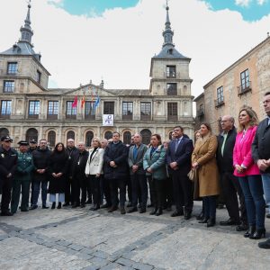 l alcalde de Toledo lanza un mensaje de unidad frente al horror del terrorismo