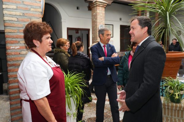 Visita albergue de cáritas 2.13-03-24