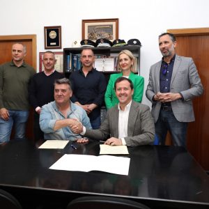 l Ayuntamiento de Toledo firma un acuerdo con la Policía Local que garantiza y mejora el servicio a los toledanos