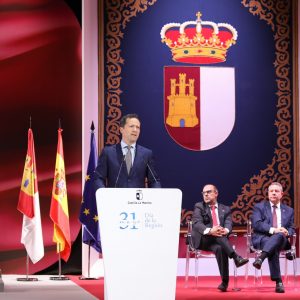 Velázquez reivindica la Constitución Española “que nos convirtió en un Estado de derecho, de ciudadanos libres e iguales ante la ley”