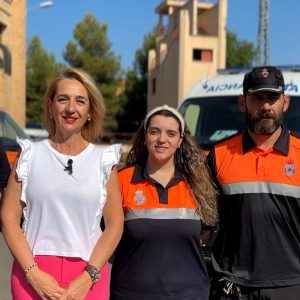 añizares felicita a los voluntarios de Protección Civil que atendieron a una mujer que dio a luz en la propia camilla de la Agrupación de Toledo