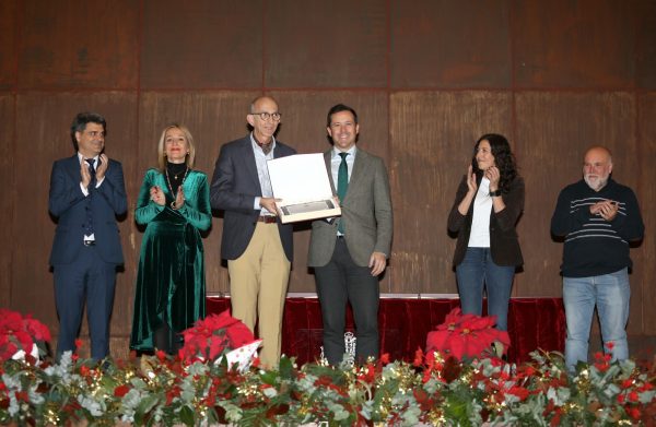 HomenajeTrabajadoresAyto01