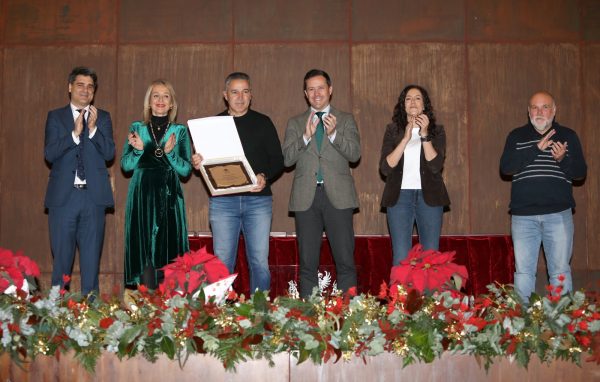 HomenajeTrabajadoresAyto05