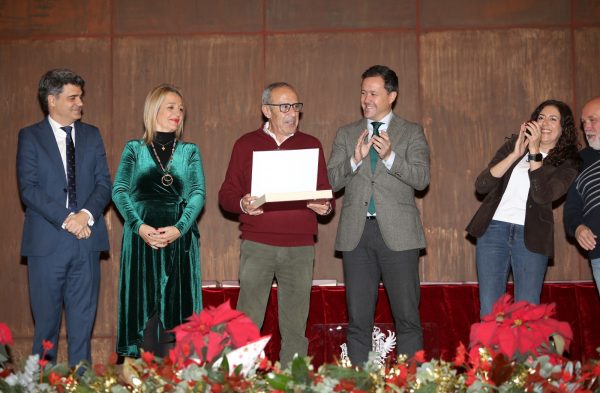 HomenajeTrabajadoresAyto08