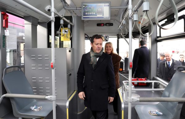 Nuevos autobuses eléctricos 6.10-02-25
